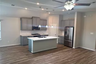 330 Algaroba Loop, Buda, TX 78610 - Photo 4