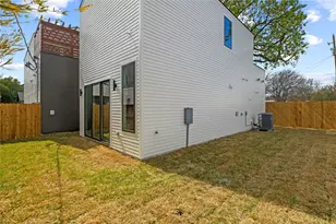 506 Krebs Ln, Austin, TX 78704 - Photo 20