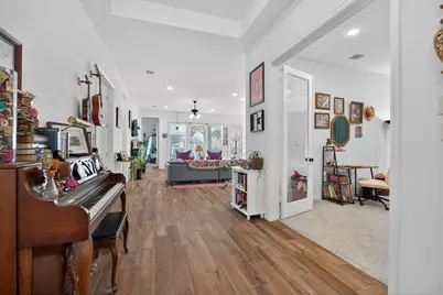 312 Jefferson Drive, Kyle, TX 78640 - Photo 4