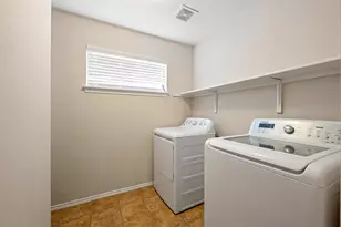 13405 Lismore Ln, Pflugerville, TX 78660 - Photo 32