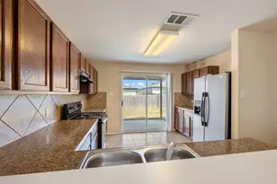 13405 Lismore Ln, Pflugerville, TX 78660 - Photo 10