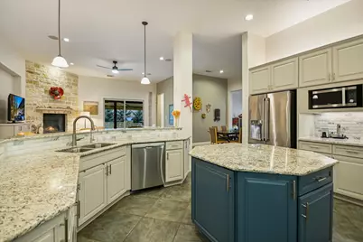 10612 Camillia Blossom Lane, Austin, TX 78748 - Photo 10