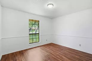 306 Woodstone Dr, Georgetown, TX 78628 - Photo 24