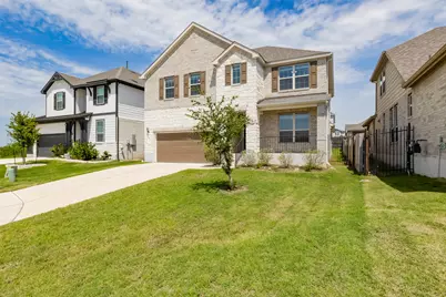 10404 Choctaw Print Way, Manor, TX 78653 - Photo 2