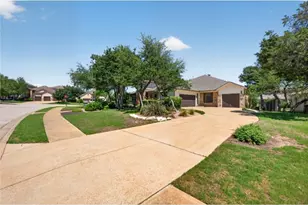102 Kildrummy Ln, Austin, TX 78738 - Photo 30