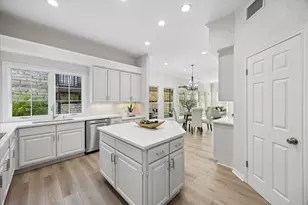 6324 Bon Terra Dr, Austin, TX 78731 - Photo 6