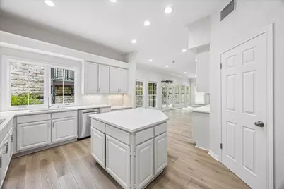 6324 Bon Terra Drive, Austin, TX 78731 - Photo 16
