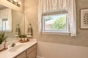 3919 Eagles Nest St, Round Rock, TX 78665 - Photo 18