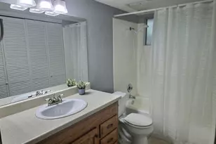 1015 E Yager Ln, Austin, TX 78753 - Photo 10