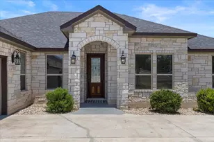 127 Medlar Dr, Cedar Creek, TX 78612 - Photo 1