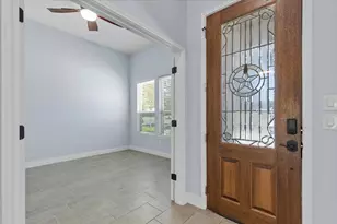 127 Medlar Dr, Cedar Creek, TX 78612 - Photo 10