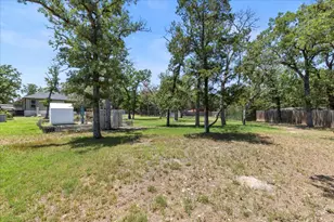 127 Medlar Dr, Cedar Creek, TX 78612 - Photo 28