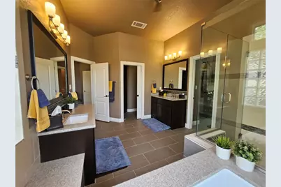 107 W Majestic Oak Lane, Georgetown, TX 78633 - Photo 24