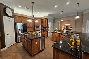 107 W Majestic Oak Ln, Georgetown, TX 78633 - Photo 1