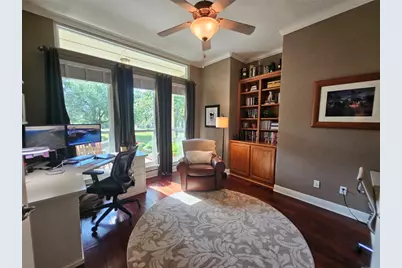 107 W Majestic Oak Lane, Georgetown, TX 78633 - Photo 4