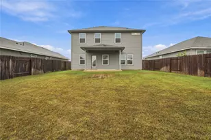 213 Little Grn Trl, Jarrell, TX 76537 - Photo 26