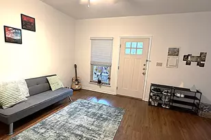 310 Pat Garrison St, San Marcos, TX 78666 - Photo 4