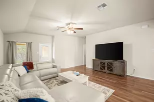 5526 Perdita Dr, Belton, TX 76513 - Photo 10