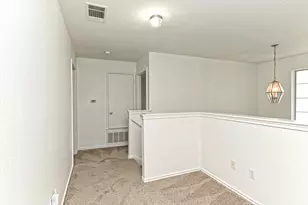 113 Sawgrass Cir, Kyle, TX 78640 - Photo 16