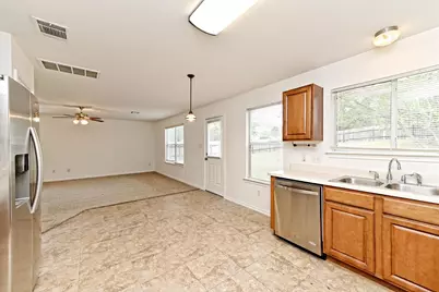 113 Sawgrass Circle, Kyle, TX 78640 - Photo 12