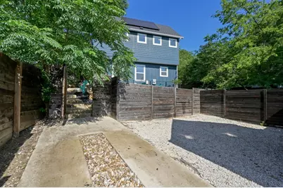 1210 Luna Street #2, Austin, TX 78721 - Photo 8