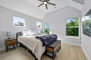 1210 Luna St, Austin, TX 78721 - Photo 6