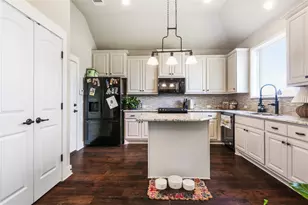 9407 McKnight Loop, Austin, TX 78717 - Photo 4