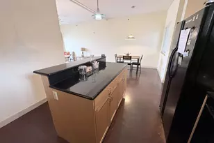 711 W 26th St, Austin, TX 78705 - Photo 6