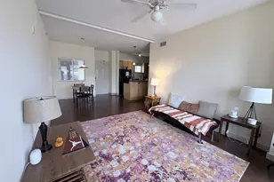 711 W 26th St, Austin, TX 78705 - Photo 4