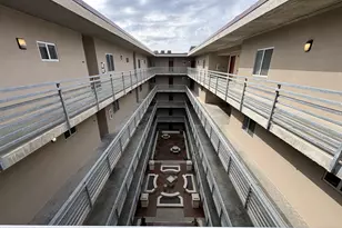 711 W 26th St, Austin, TX 78705 - Photo 18