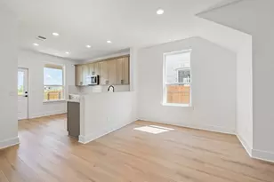 518 Tailwind Dr, Kyle, TX 78640 - Photo 8