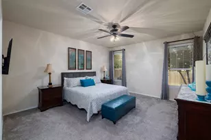 401 Canterbury Hl, Cibolo, TX 78108 - Photo 22