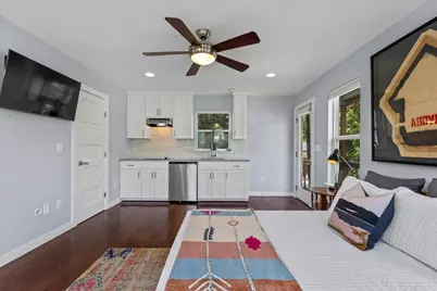 1005 Taffy Court, Austin, TX 78704 - Photo 26