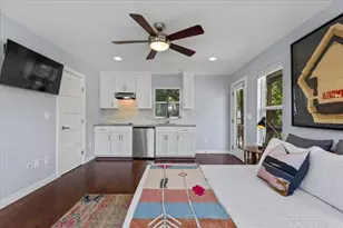 1005 Taffy Ct, Austin, TX 78704 - Photo 26