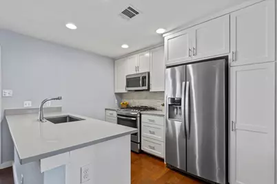 1005 Taffy Court, Austin, TX 78704 - Photo 10