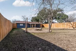 4706 Brassiewood Dr, Austin, TX 78744 - Photo 24