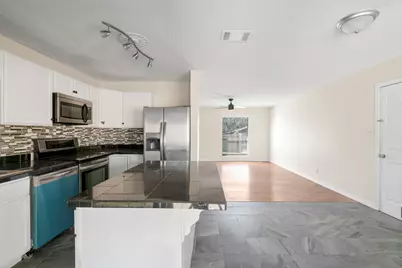 4706 Brassiewood Drive, Austin, TX 78744 - Photo 20