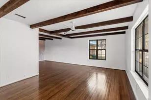 927 E Walnut St, La Grange, TX 78945 - Photo 4