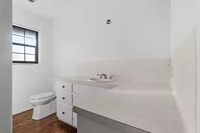 927 E Walnut Street, La Grange, TX 78945 - Photo 12