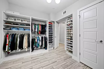 706 W Crestland Drive, Austin, TX 78752 - Photo 22