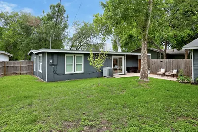706 W Crestland Drive, Austin, TX 78752 - Photo 32