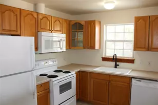 107 S Laurelwood Dr, Austin, TX 78733 - Photo 6