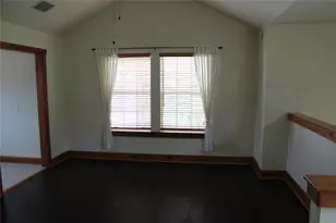 107 S Laurelwood Dr, Austin, TX 78733 - Photo 10