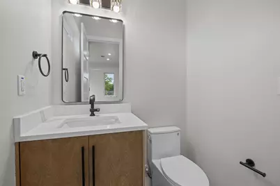 100 W Odell Street #3, Austin, TX 78752 - Photo 16