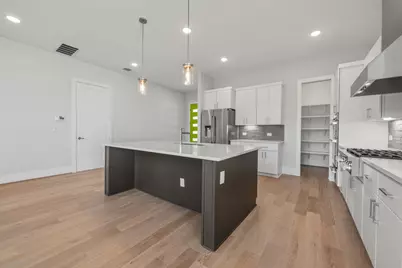 1006 Barrie Drive, Lakeway, TX 78734 - Photo 4