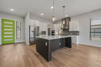 1006 Barrie Drive, Lakeway, TX 78734 - Photo 2