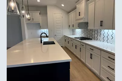 101 Gary Wayne Drive, Liberty Hill, TX 78642 - Photo 18