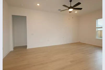 124 Leland Avenue, Buda, TX 78610 - Photo 8