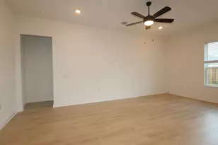 124 Leland Ave, Buda, TX 78610 - Photo 8