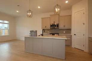 124 Leland Ave, Buda, TX 78610 - Photo 6
